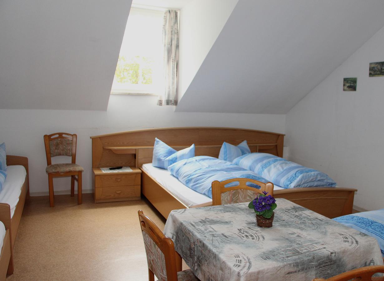 Hotel Bayerischer Hof Wiesau Extérieur photo